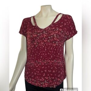 NOBO No Boundaries Floral Top Sz Med (7-9)